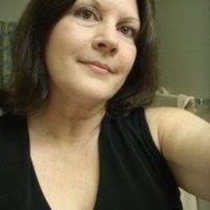 Meet your Posher, Carla